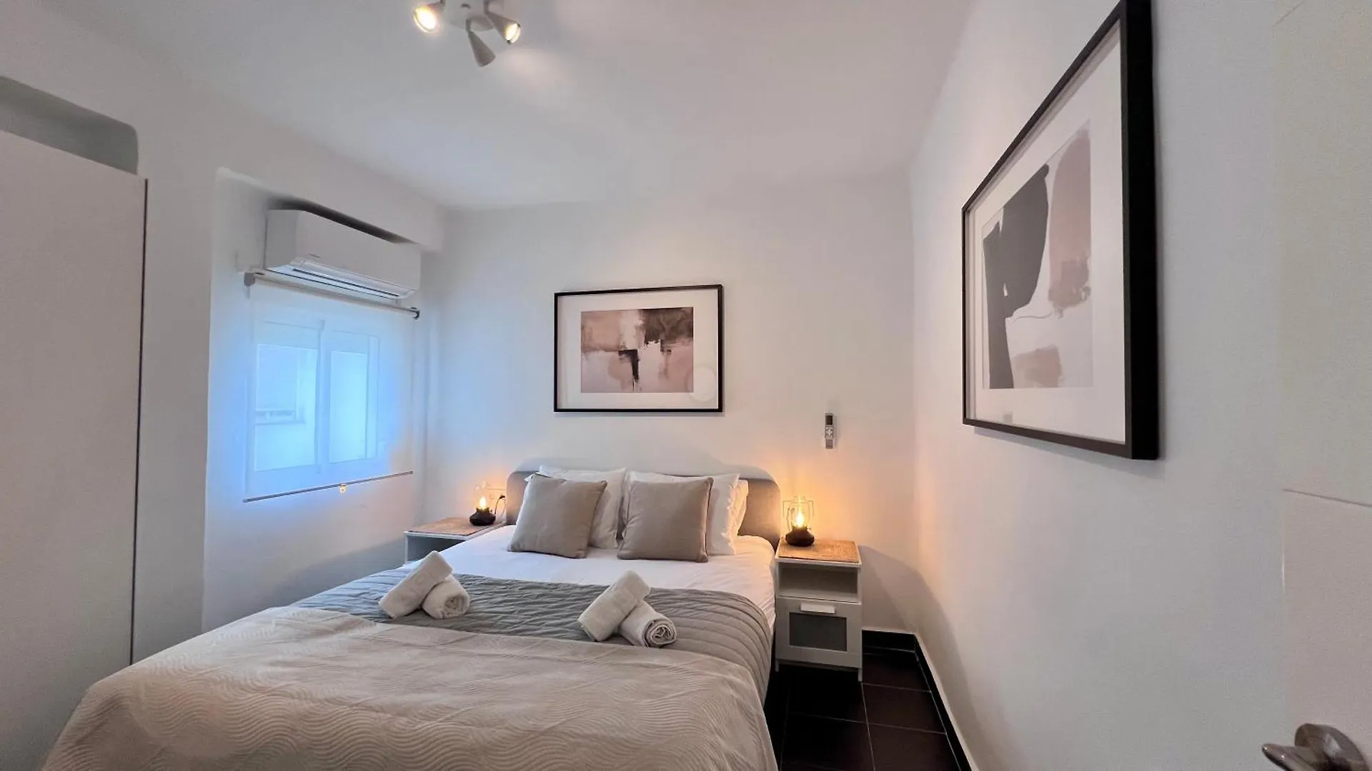 Cool, Modern And Snug 3Br Apartment Peachy Stays Malaga